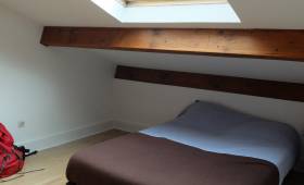 Champagne au Mont d'Or (69410) : rénovation des combles avec création d'une salle d'eau et remplacement de l'escalier