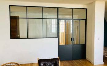 Verrière d'atelier Intra-muros à Saint-Malo avec porte 2 ouvrants