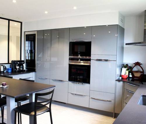 Installer un four dans une cuisine à Paris 15