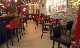 Changement revêtement de sol dans un bar de Saint-Malo