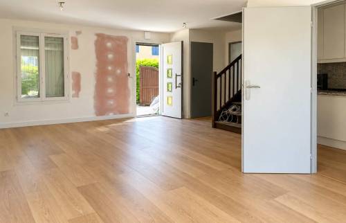 Installation d’un poêle à bois à Saint-Genis-les-Ollières 69290 pendant les travaux