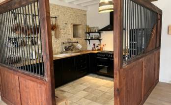 La cuisine dans la longère