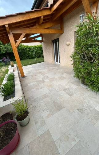 Aménagements au niveau de l'entrée de l'habitation 