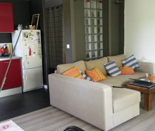 Rénovation d’un studio à Lannion - cuisine équipée