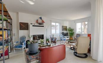 Rénovation intérieure maison - vue espace salon après ouverture murs porteurs - Meaux - 77100 - 