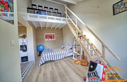 Chambre dans la surélévation (Crosne 91560)