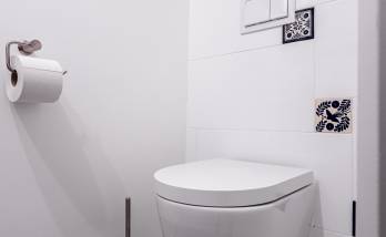 WC suspendu et faïence 