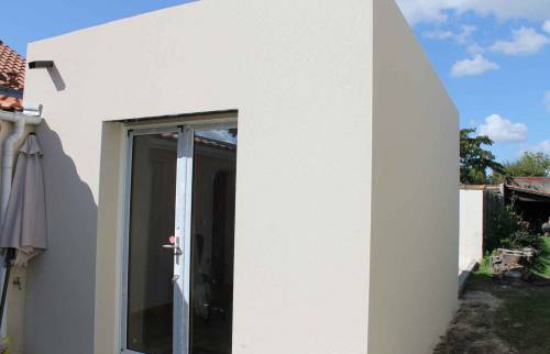 Réalisation d'une extension en toit plat à Vertou (44)