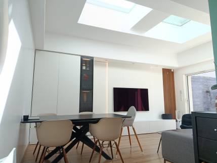 Intérieur de l'extension avec éclairage zénithal