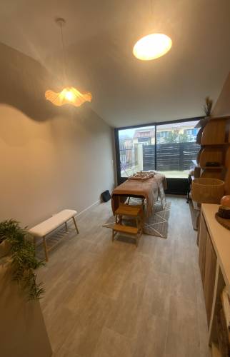 Transformation carport en salle de massage La Maison Des Travaux Ales