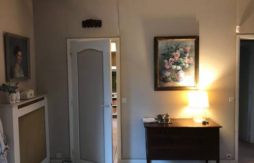 Cuisine fermée avant travaux 