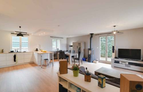 Rénovation complète d'une maison Ouest Lyonnais - cuisine et séjour