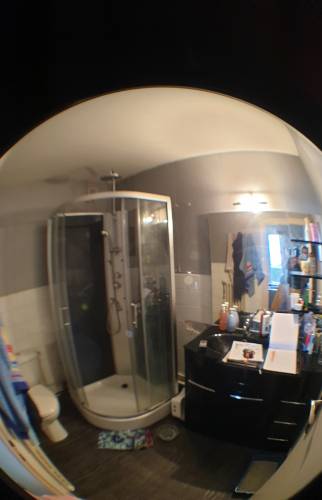 Vue d'ensemble de la salle de bains