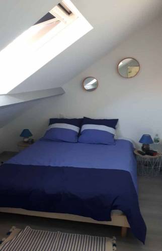 Chambre lit double sous comble