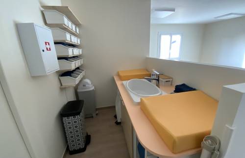 petit coin sanitaire micro crèche La Maison Des Travaux Alès
