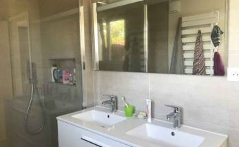 salle de bain, meuble vasque à Saint Louis