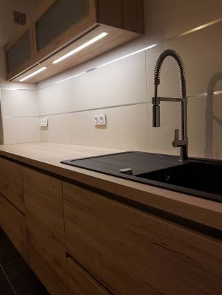 Evier et crédence carrelage finition inox