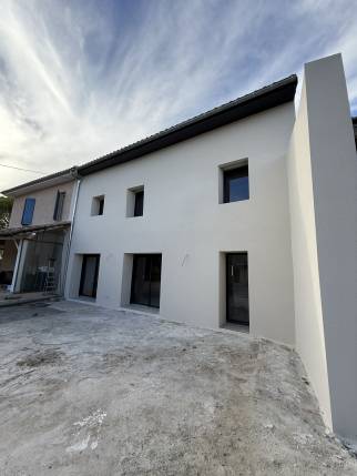 Façade de maison avec enduit à la chaux - Alixan 26300