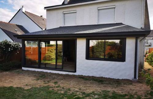 Extension terminée - architecte 44, bureau d'étude 44, maçon 44, plaquiste 44, peintre 44, carreleur 44, menuisier 44, plombier 44, électricien 44, décorateur intérieur 44, charpentier 44, couvreur 44