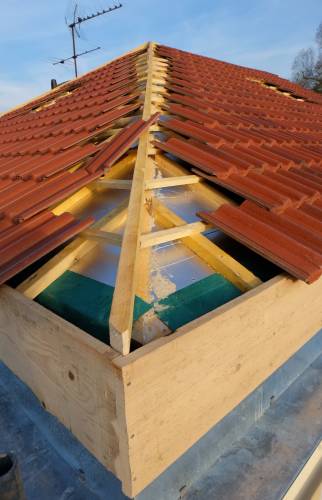 Sarking sous les tuiles