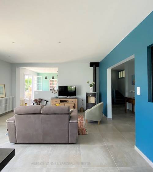 Rénovation moderne d'un salon et salle à manger à Damgan 56750