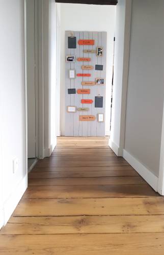 Nouveau parquet installé dans l'entrée