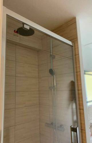 Rénovation Douche Colocation La Maison des Travaux - Rouen