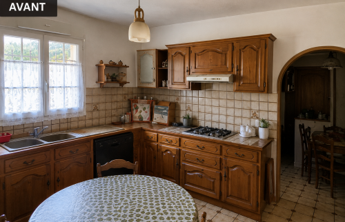 Cuisine avant rénovation dans une maison familiale à Cassis