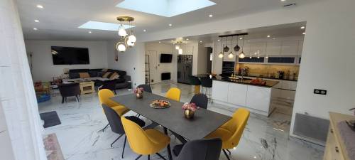 Agrandissement de maison aménagé en salon, séjour et cuisine - Moissy-Cramayel 77550