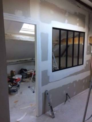 Travaux d'installation de verrière d'atelier et porte-verrière coulissante dans des combles aménagés - Brie-Comte-Robert 77170