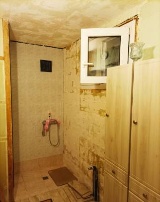 Salle de bain avant la rénovation