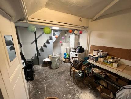 Ancien débarras de maison avant travaux de rénovation intérieure - Nantes 44