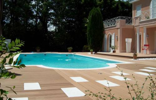 Aménagement Terrasse et Piscine : Lyon Est - Plage Bois Composite