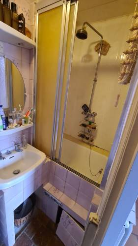 Salle d'eau avant travaux