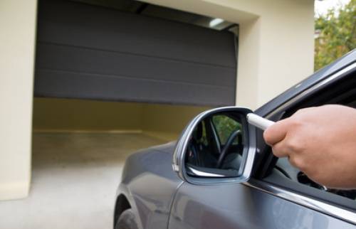 Remplacement de porte de garage à Le Plessis-Trévise (94420)