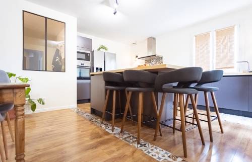 Cuisine moderne avec ilot central