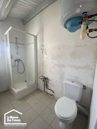 Rénovation des murs d'une salle de bain