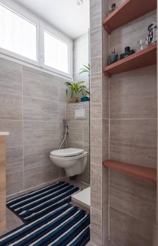 WC suspendu
