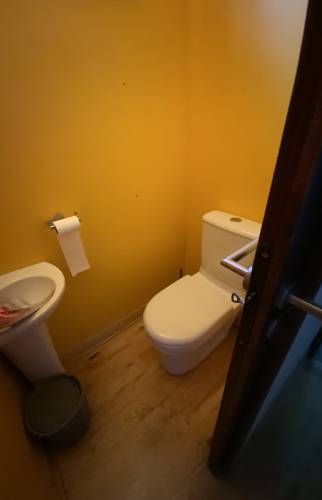 WC avant