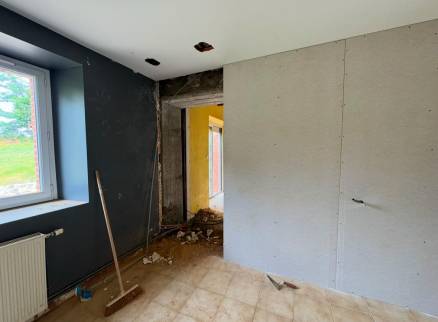 Travaux de réagencement intérieur pour aménager un salon cosy - Cholet 49300