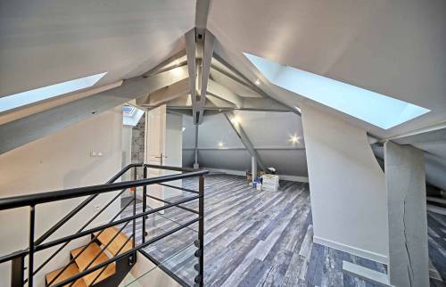 Amenagement de combles à Yerres avec charpente toiture quatre pans APRES)