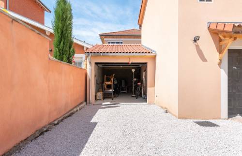 Construction d'un garage attenant à une maison, Sud Ouest de Lyon