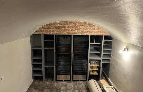 Création d'un meuble sur mesure - Cave à vins pour cave voûtée – Colombes (92700)