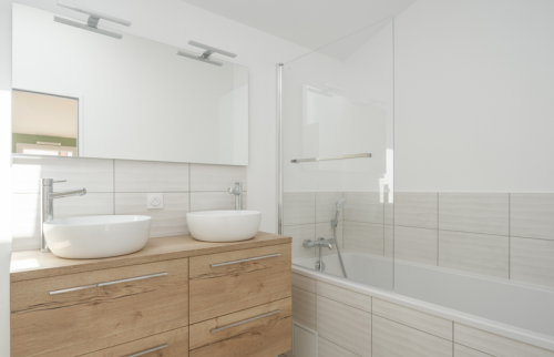 Création d'une salle de bain dans une maison rénovée à Vertou (44120)