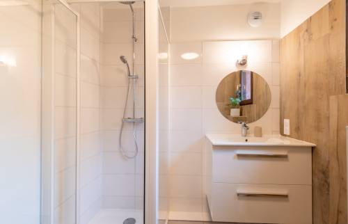 Rénovation d'une salle de bain par La Maison Des Travaux d'Annecy