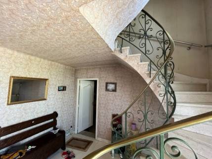 Mur intérieur avant travaux de rénovation murale - Nantes 44