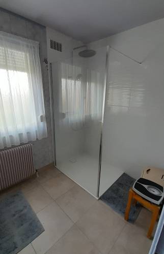 Remplacement baignoire par une douche Barlin