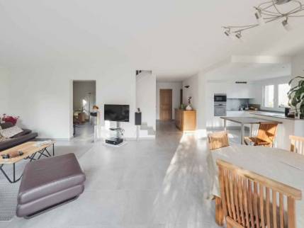 Rénovation maison – Vue d’ensemble des travaux terminés