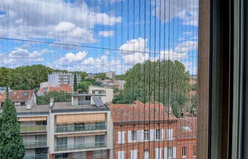 Moustiquaire à Toulouse