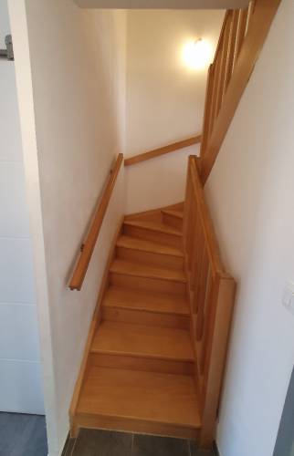 Escalier rénové sur-mesure La Maison Des Travaux Bruz